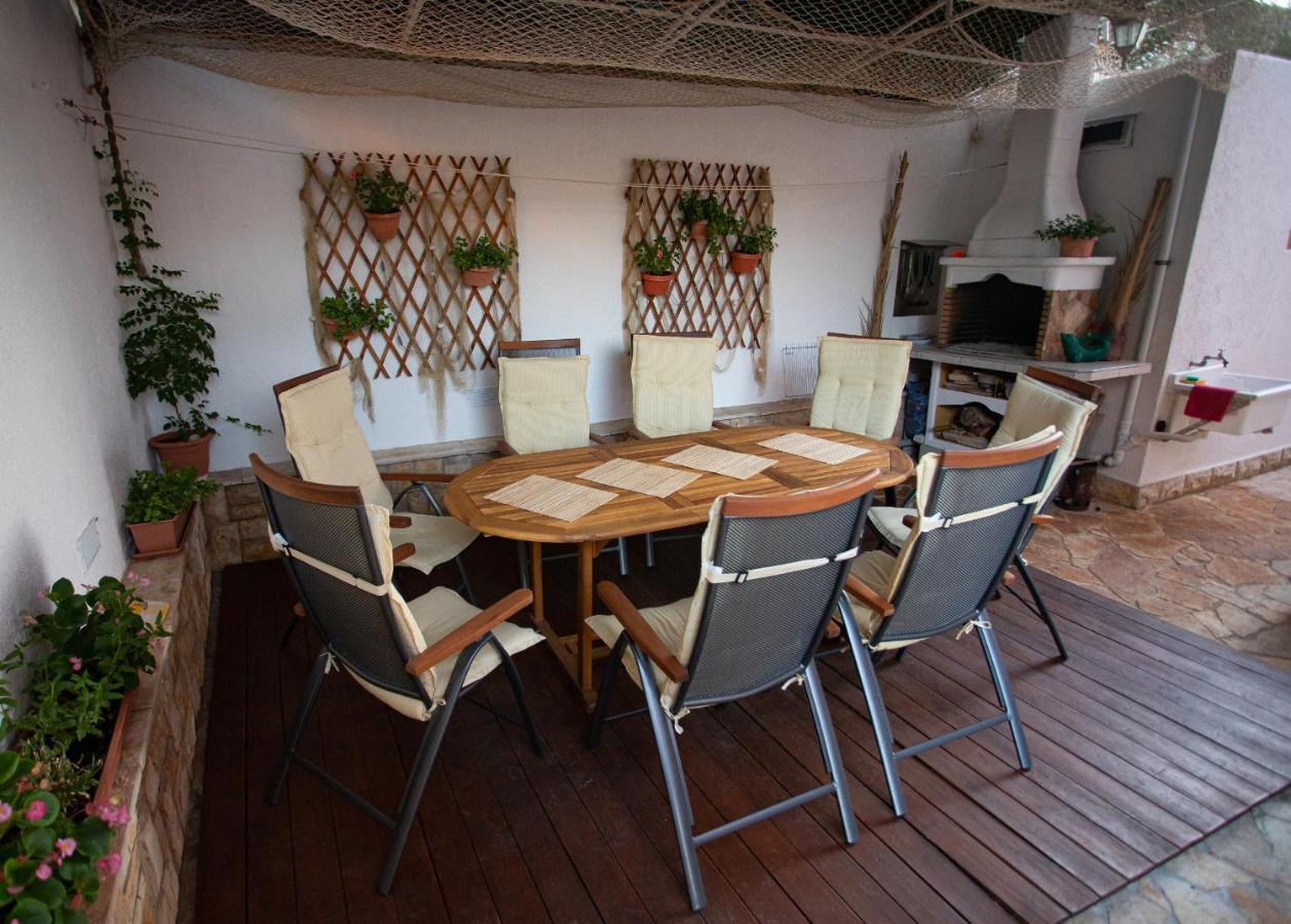 סטארי גראד Apartments Ljubo מראה חיצוני תמונה
