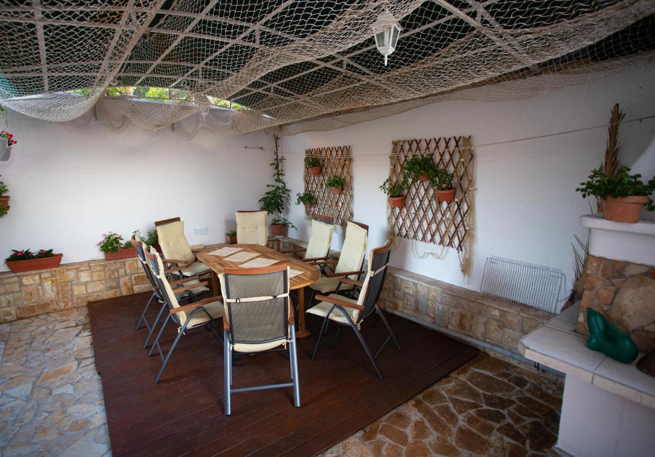 סטארי גראד Apartments Ljubo מראה חיצוני תמונה