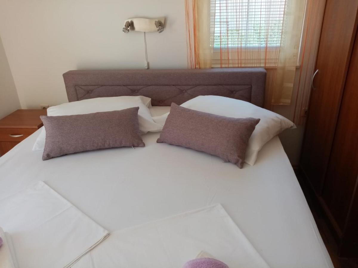 סטארי גראד Apartments Ljubo מראה חיצוני תמונה
